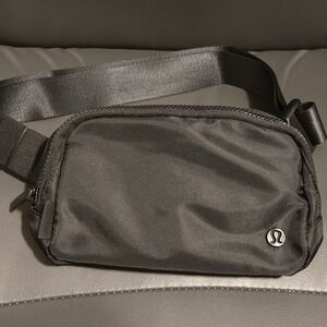 Lululemon | Belt Bag – Black – O/S 1L – NWOT